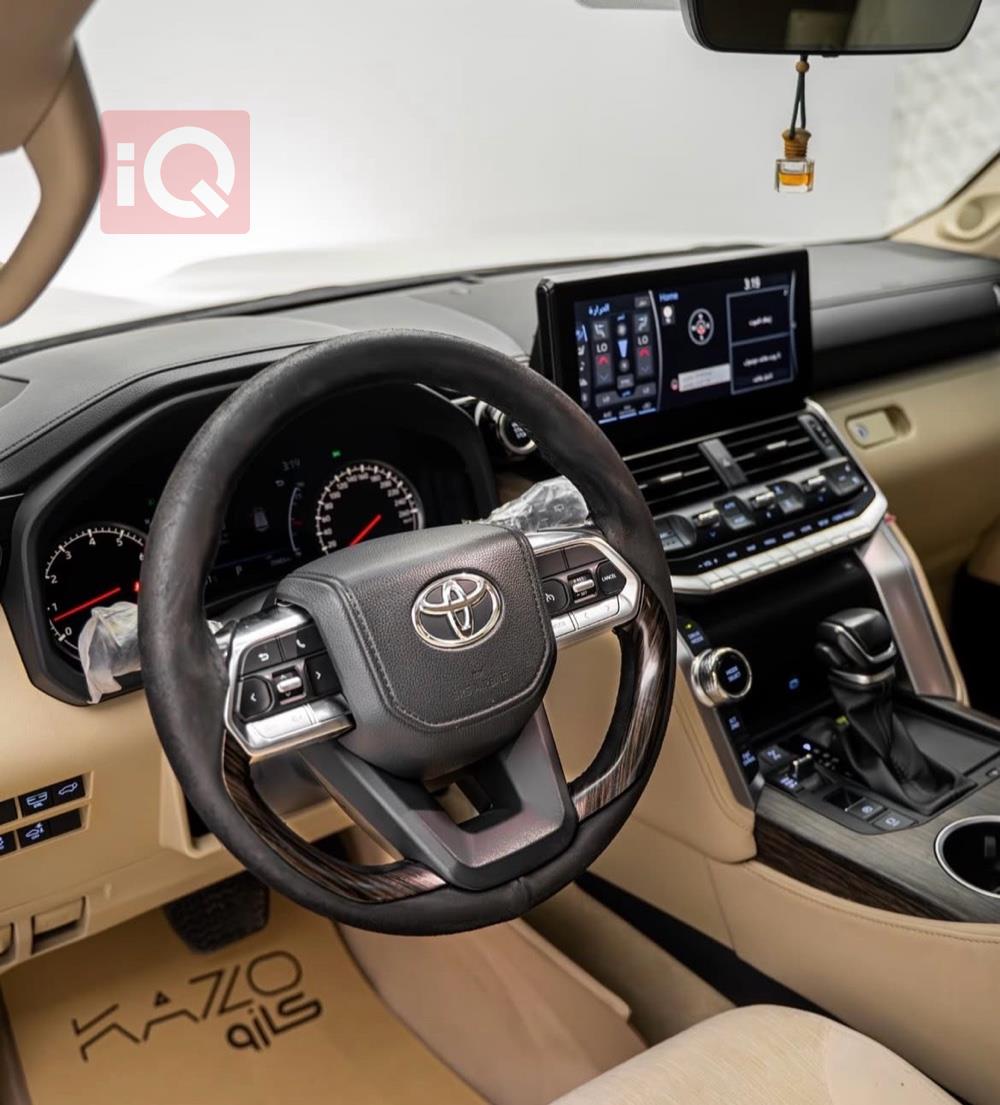 https://cdn.iqcars.ioimage_picker_C1C3B625-942F-4077-9D7D-28FB0AD12B17-12711-000004C780835D35_out.jpg